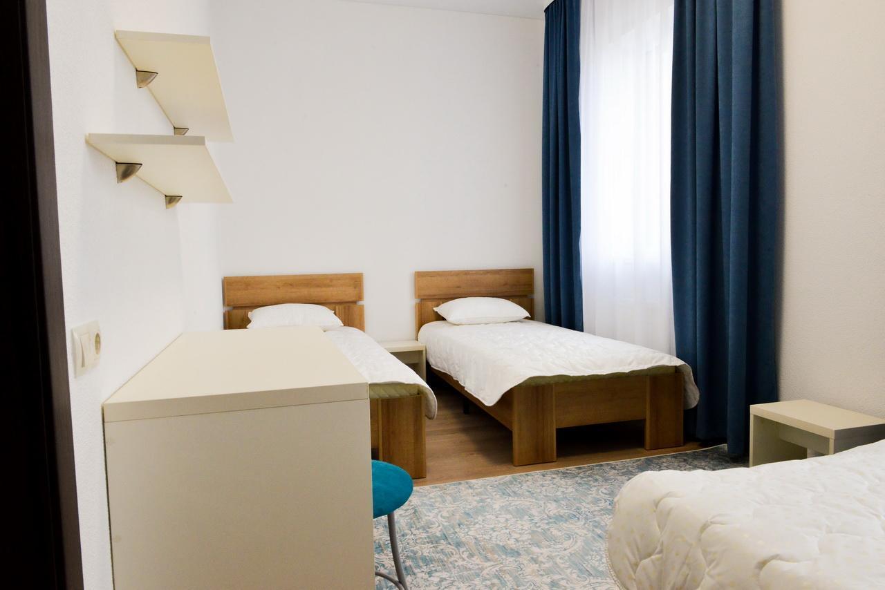 Grad Hotel Ashmyany Eksteriør bilde